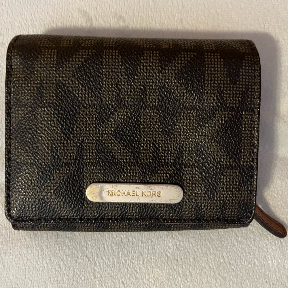 Michael Kors Small Bifold Wallet